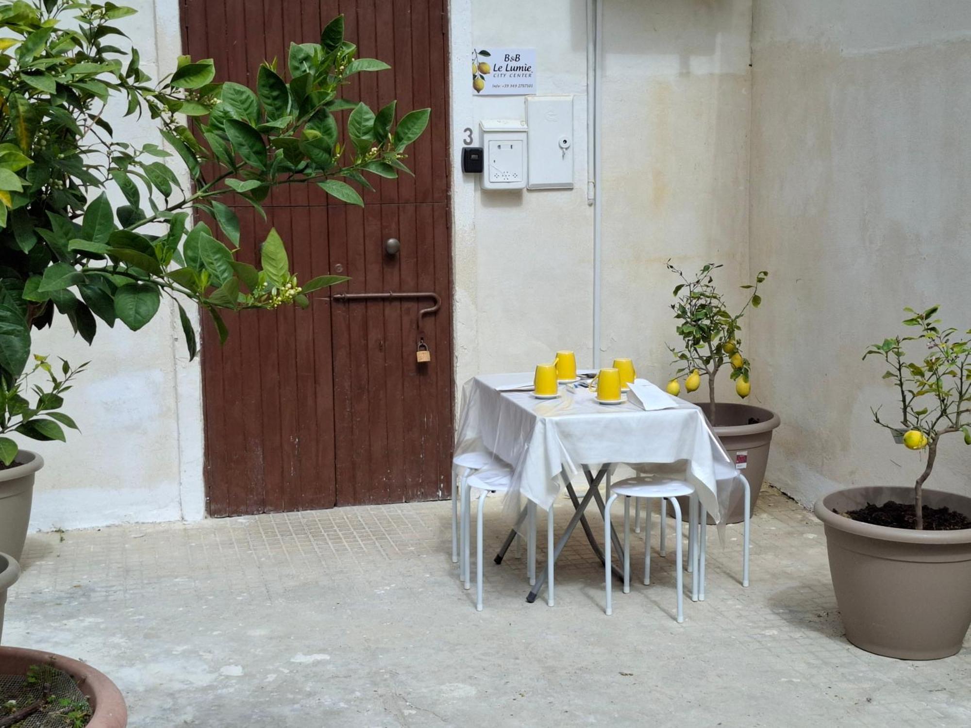 B&B Le Lumie "Il Cortiletto Del Centro" Agrigento Exterior foto