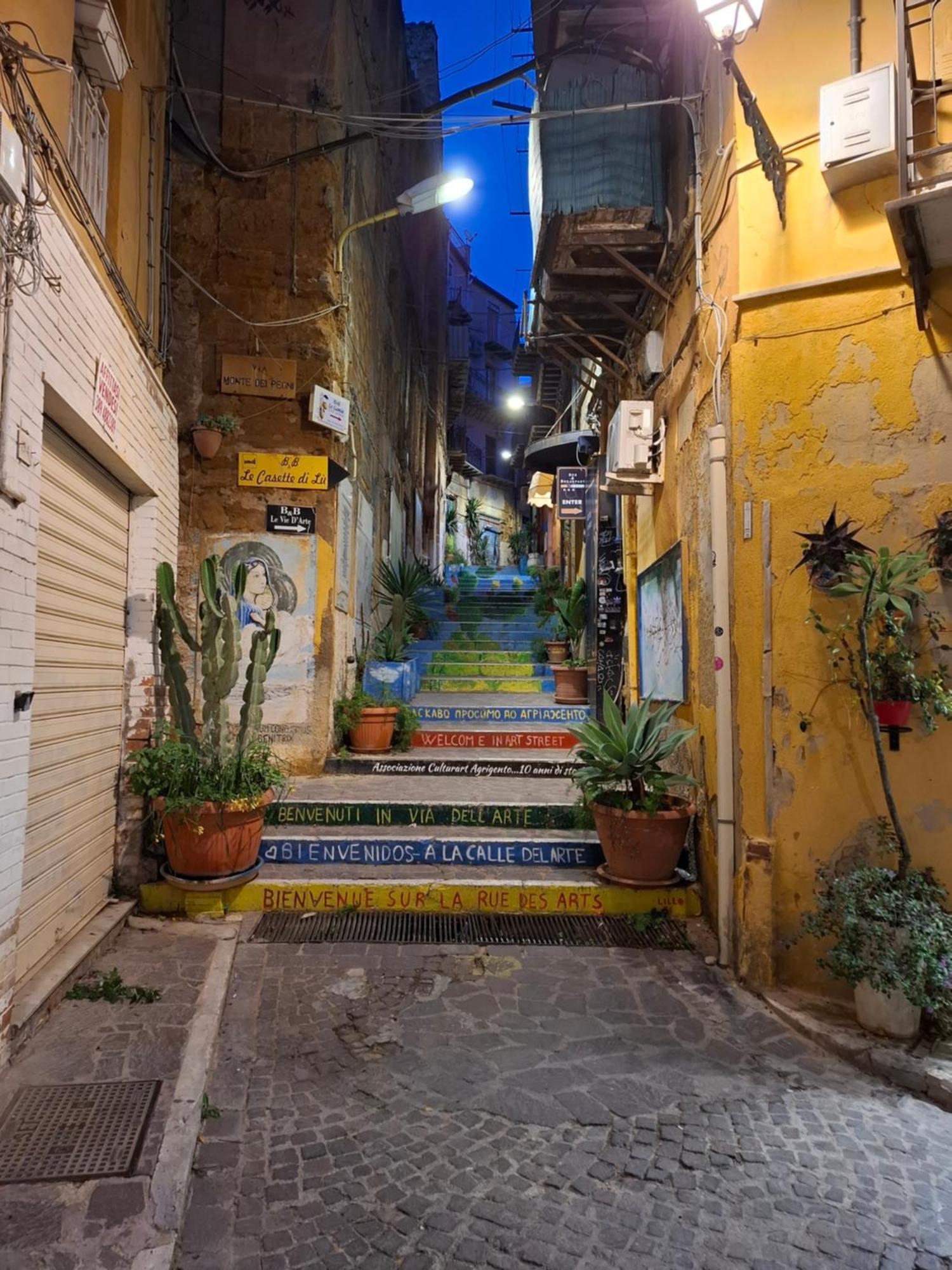 B&B Le Lumie "Il Cortiletto Del Centro" Agrigento Exterior foto