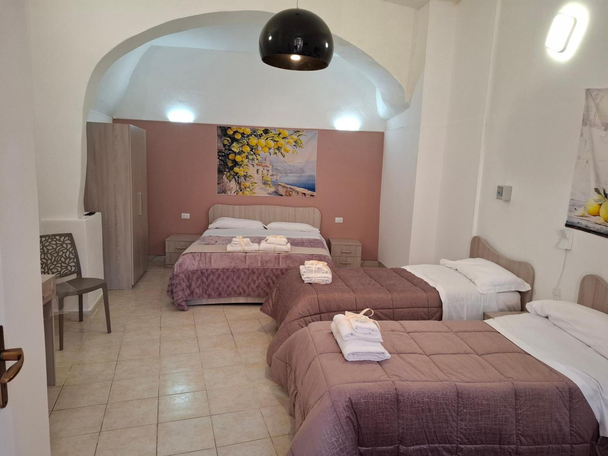 B&B Le Lumie "Il Cortiletto Del Centro" Agrigento Exterior foto